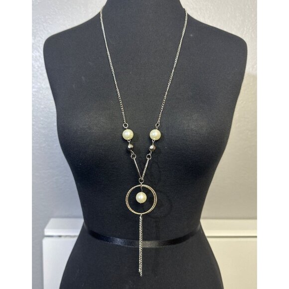Silvertone and Pearl Tassel Drop Necklace Circles and Ovals 32 inch - Picture 2 of 3
